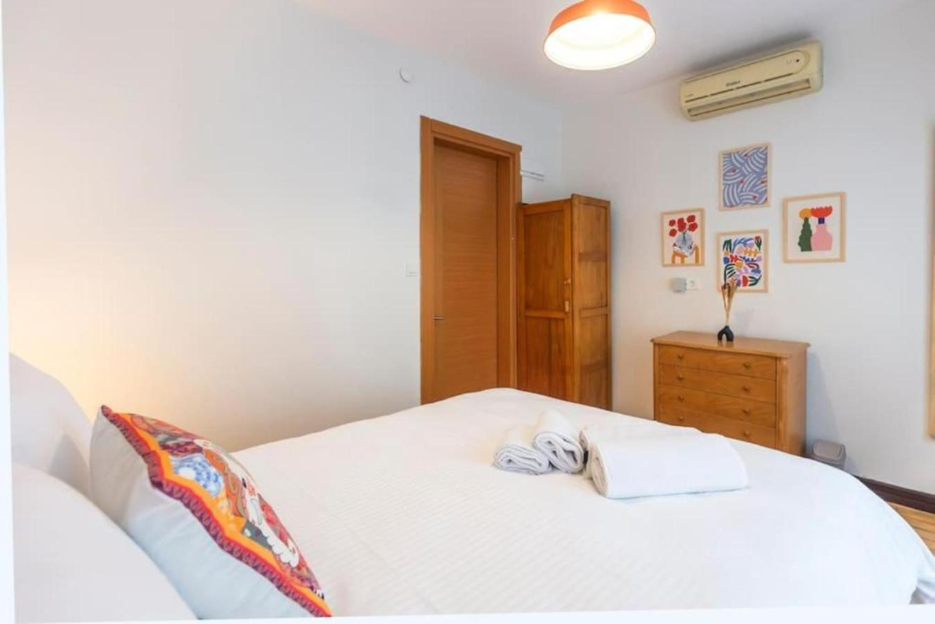Daire 5br Haven In Cihangir - Near Istiklal & Taksim *