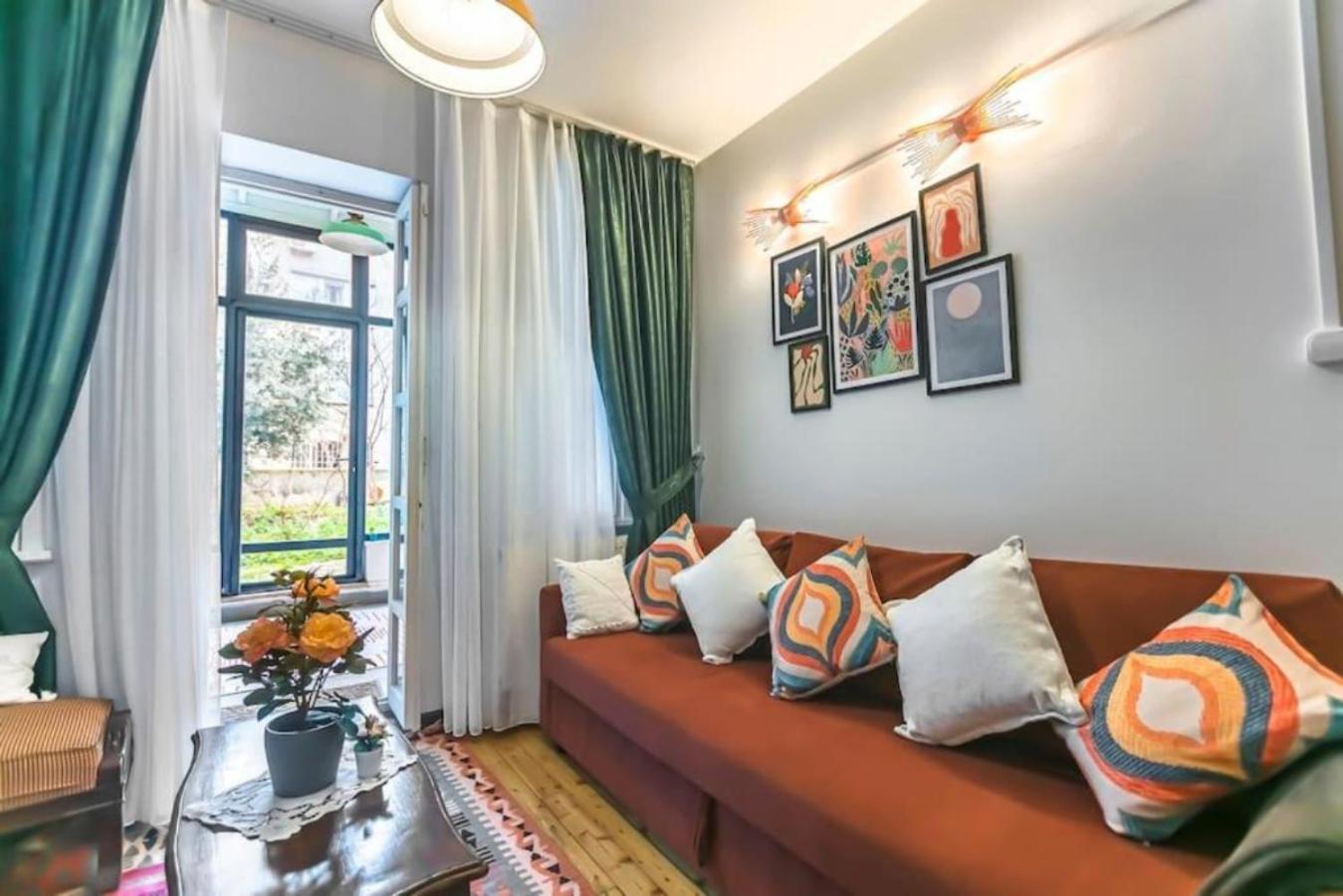 5br Haven In Cihangir - Near Istiklal & Taksim * İstanbul